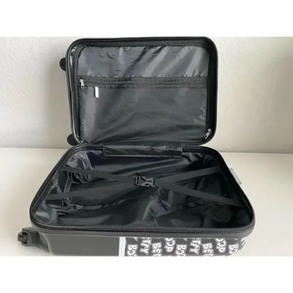 NWT Gorgeous Betty Boop 25” Luggage Suitcase Black White Spinner Hard Shell Set